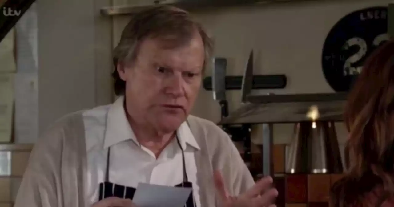 Corrie's Roy Cropper off-screen life from singing career to sweet nod to mum