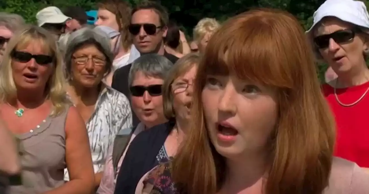 Scots Antiques Roadshow guest in tears after discovering value of £32 glass box