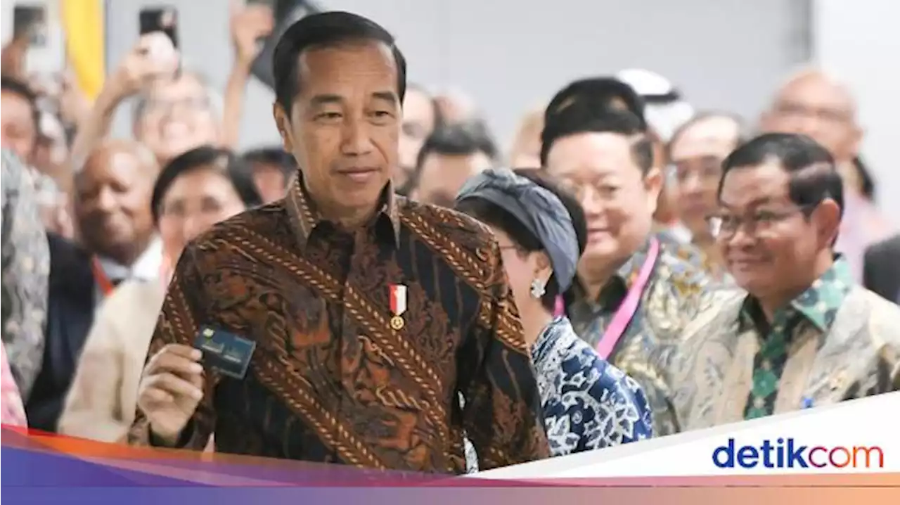 Jokowi Dorong Kantor Hybrid Working Atasi Polusi Udara Jabodetabek