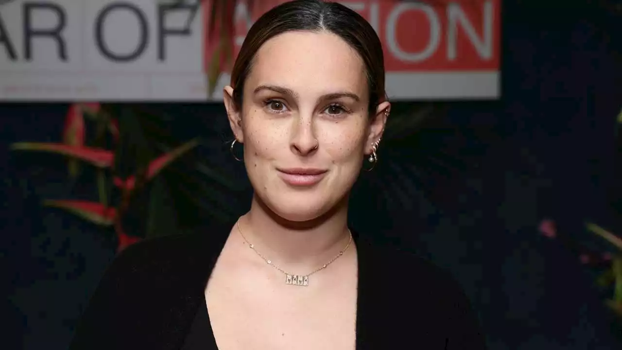 Rumer Willis Strips Down in New Photo Celebrating Her Postpartum Body