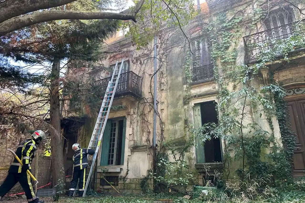 PHOTOS. Incendie dans une maison à Nîmes, le feu maîtrisé par les pompiers