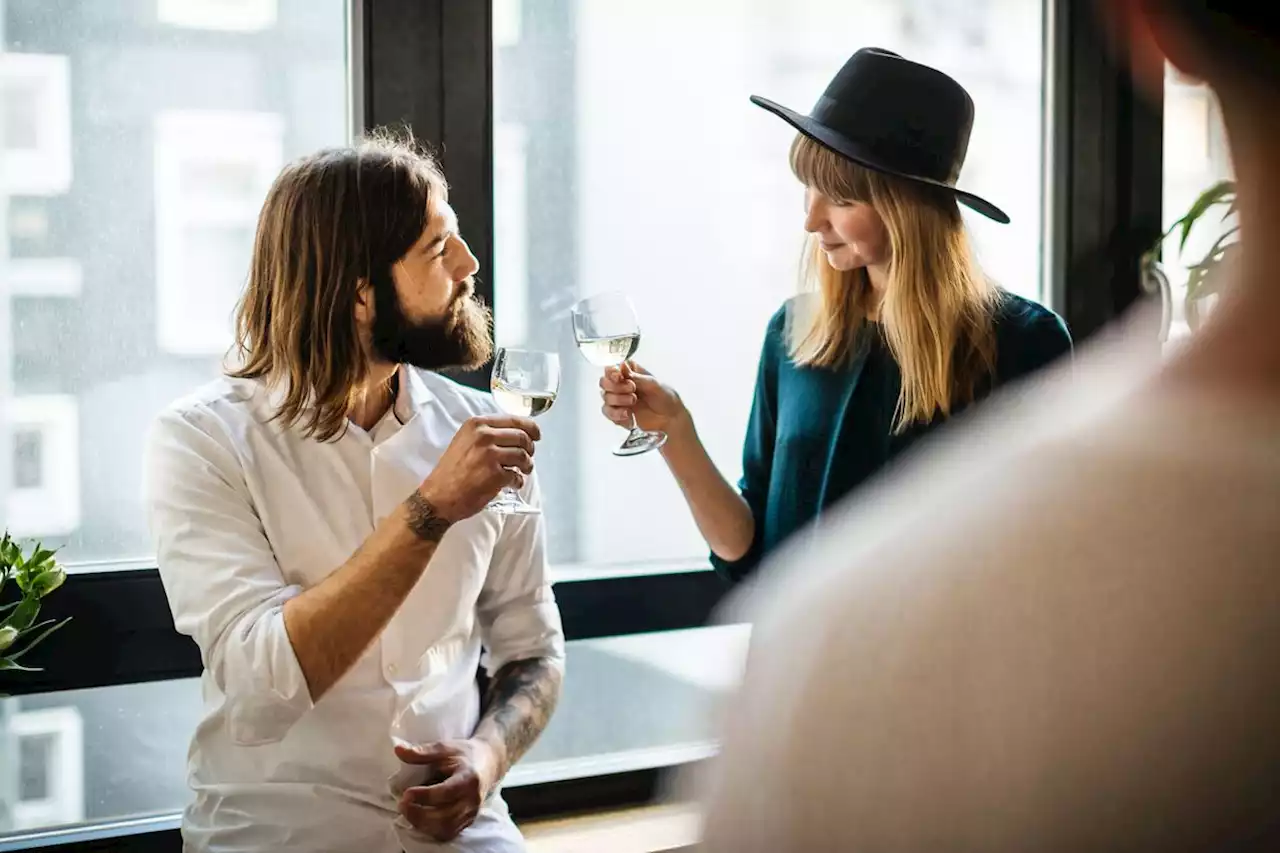 Anmachsprüche für Frauen & Männer: Gute Sprüche, schlechte Sprüche