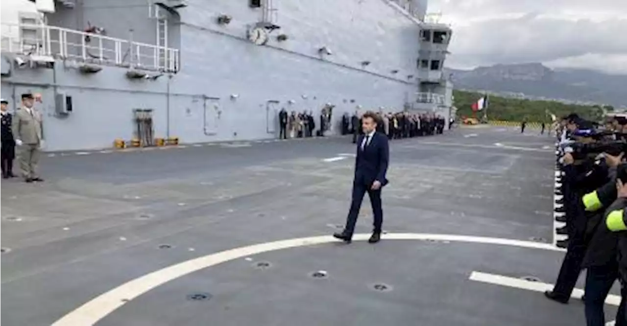 Emmanuel Macron à Bormes-les-Mimosas jeudi