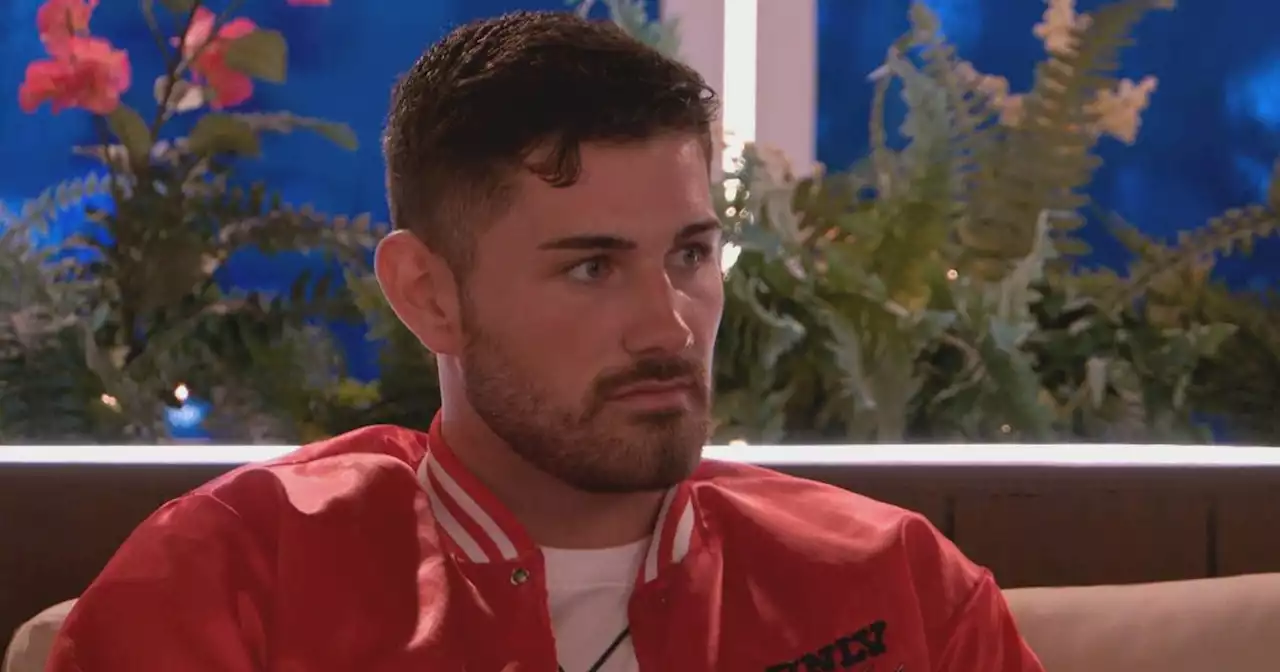 Love Island's Scott fires back at Sam Thompson following 'bad attitude' claims