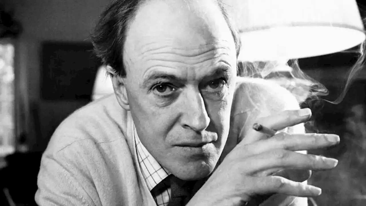 A pesar de todo, Hollywood no cancela a Roald Dahl