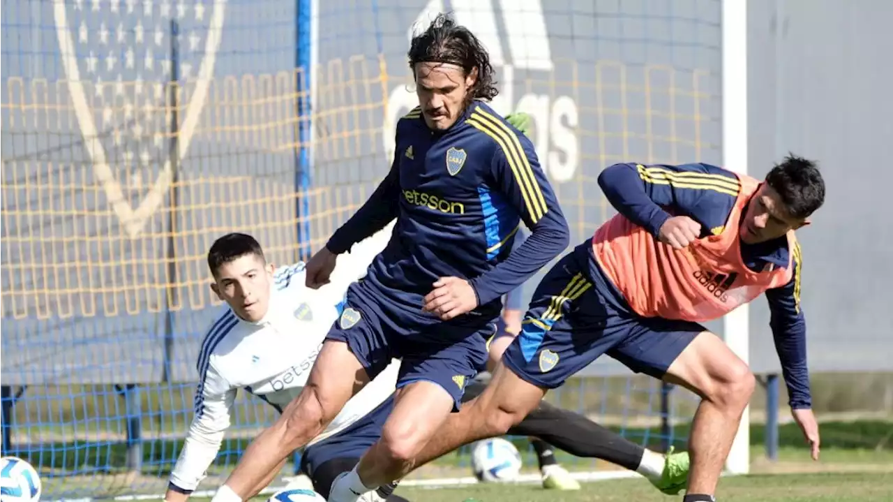 Mientras el plantel descansa, Cavani sigue entrenando