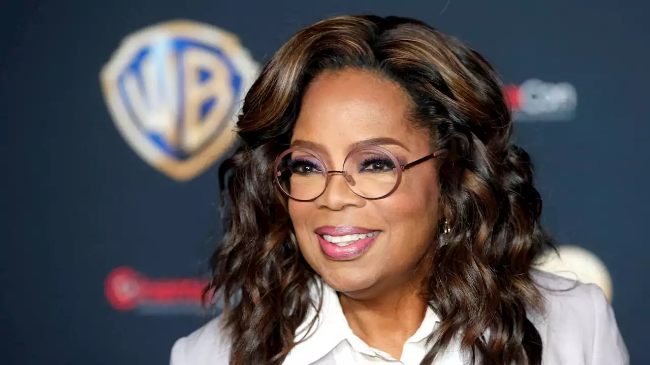 Hawaii wildfires: Oprah Winfrey and her camera crew turned away from shelter for survivors