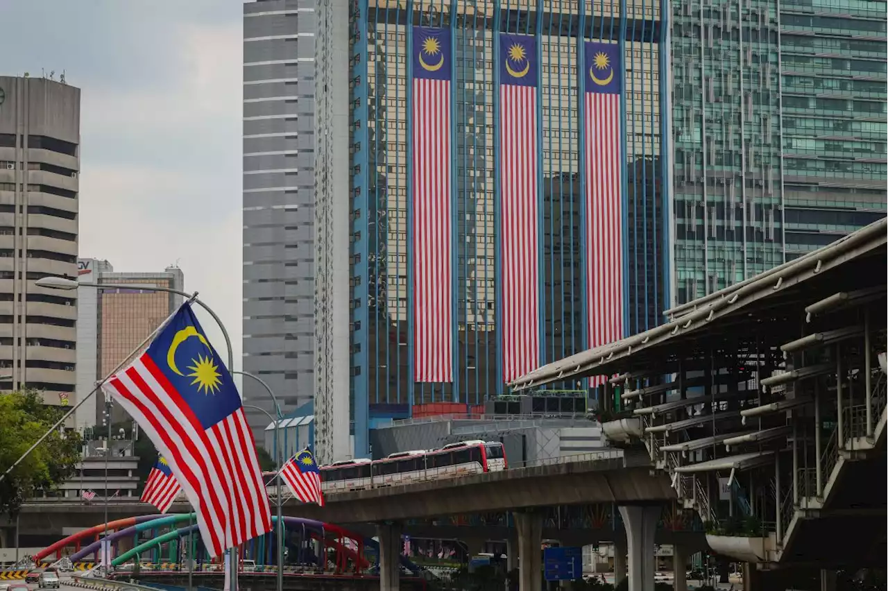 National Month theme invites Malaysians to strengthen unity and face challenges