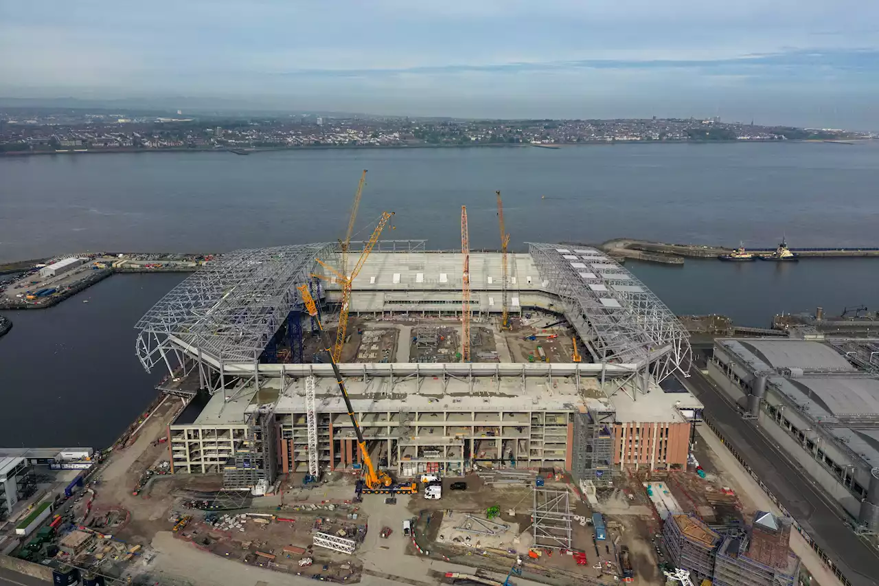 Man dies at Bramley Moore dock site, where Everton's new stadium is being built