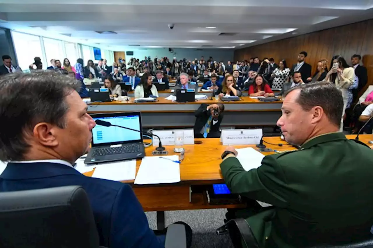 O argumento de governistas na CPMI para investigar as joias de Bolsonaro