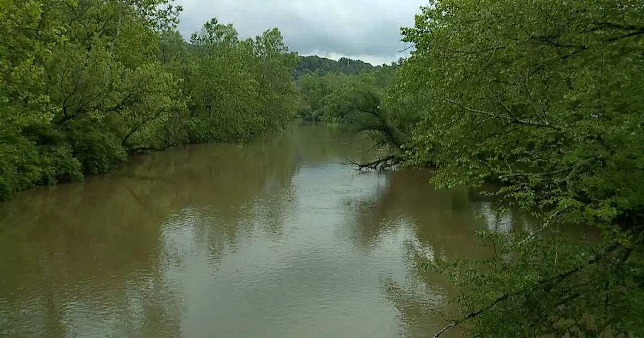 Five injured in canoeing accident on Cuyahoga River