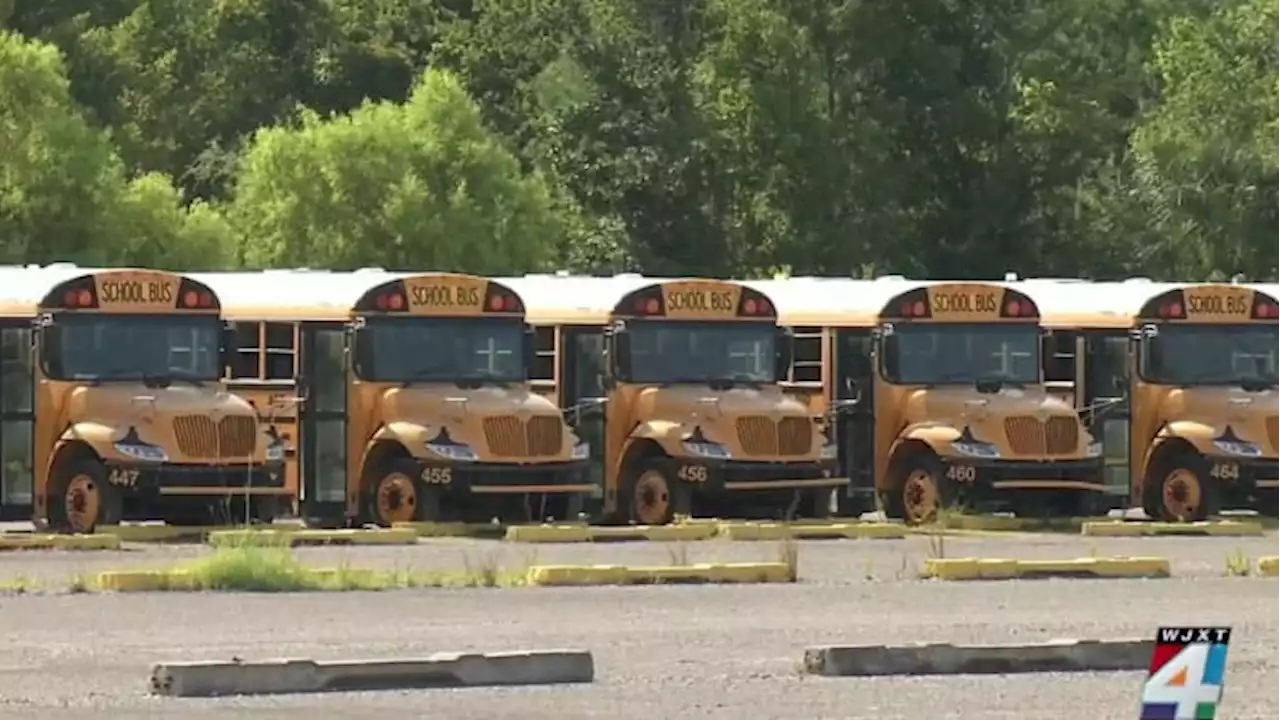 Duval bus riders experience significant delays Monday on first day of school