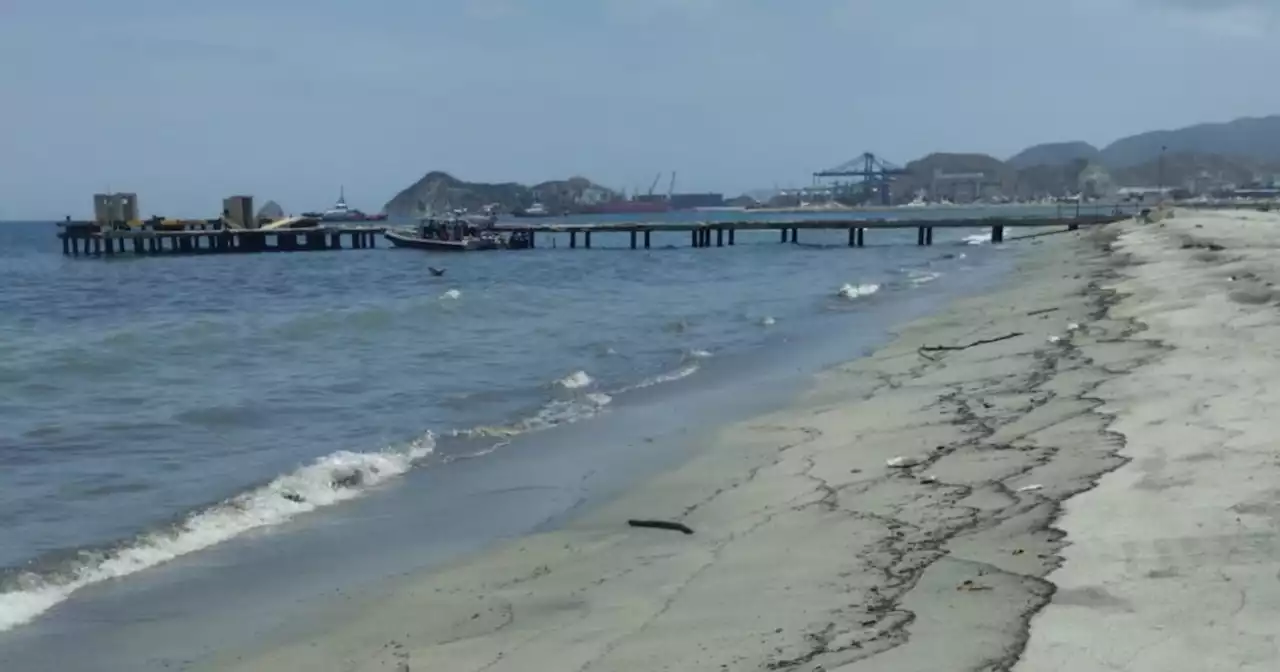 Video: derrame de combustible en el mar de Santa Marta generó emergencia ambiental