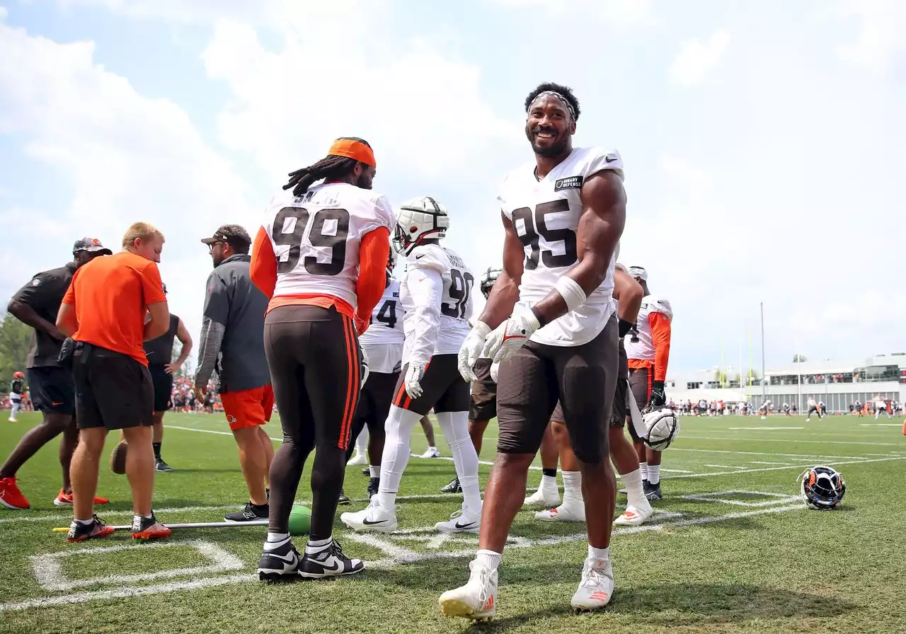 Injury updates on Pro Bowlers Myles Garrett, Jack Conklin and Denzel Ward from joint Browns vs. Eagles practice