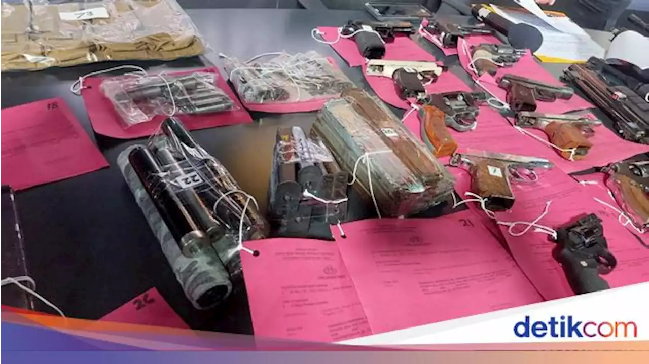 Karyawan KAI Tersangka Teroris Punya Pen Gun, Bisa Tembak Peluru Jarak Dekat