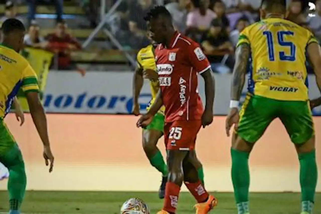 ¿Carlos Darwin Quintero peleado con Lucas? El jugador dio su versión