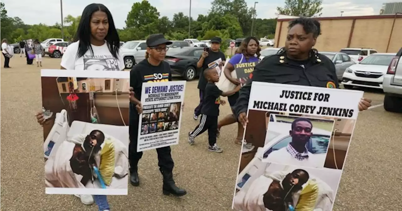 6 ex-officers plead guilty to charges for torturing 2 Black men in Mississippi