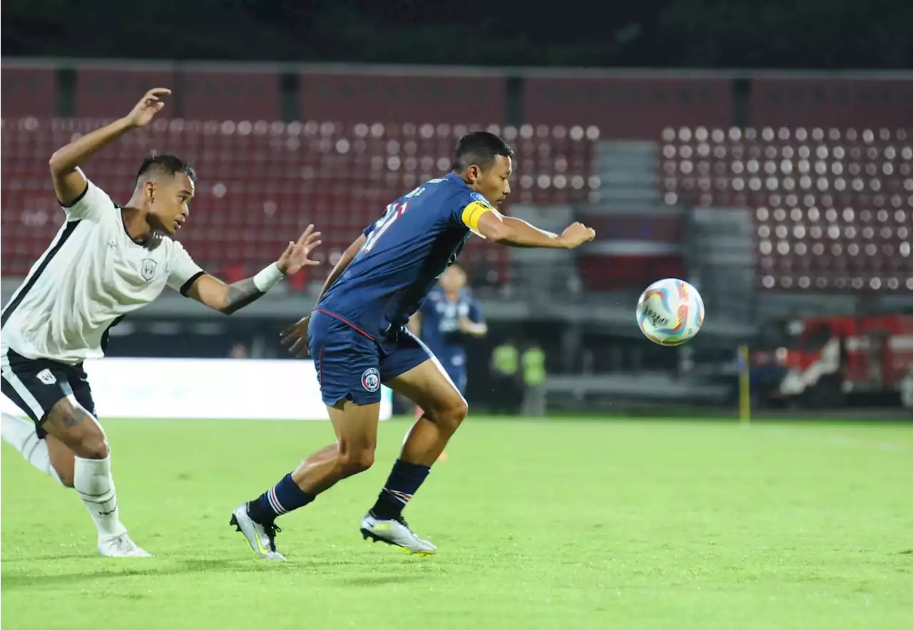 Arema FC Kembali Tumbang, Pelatih Kehabisan Kata-Kata