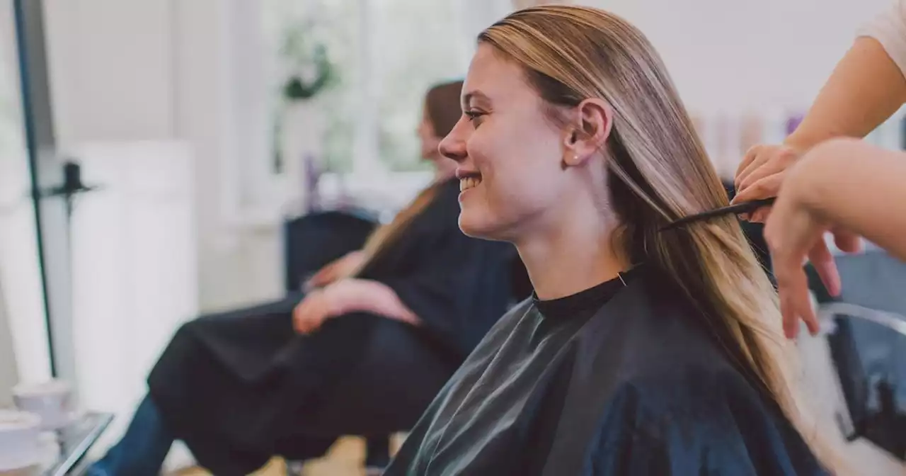 Pourquoi les salons de coiffures font-ils faillite en France ?