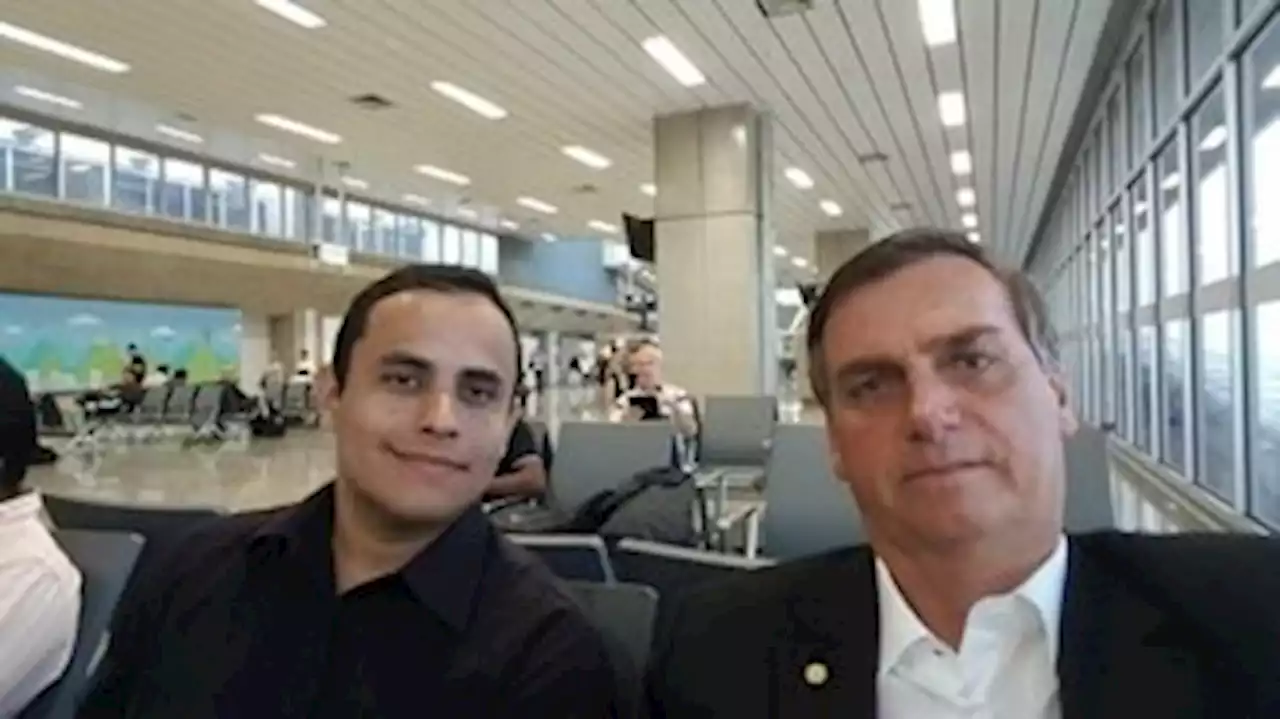 Governistas da CPMI pedem quebra de sigilo telefônico de ex-assessores próximos de Bolsonaro