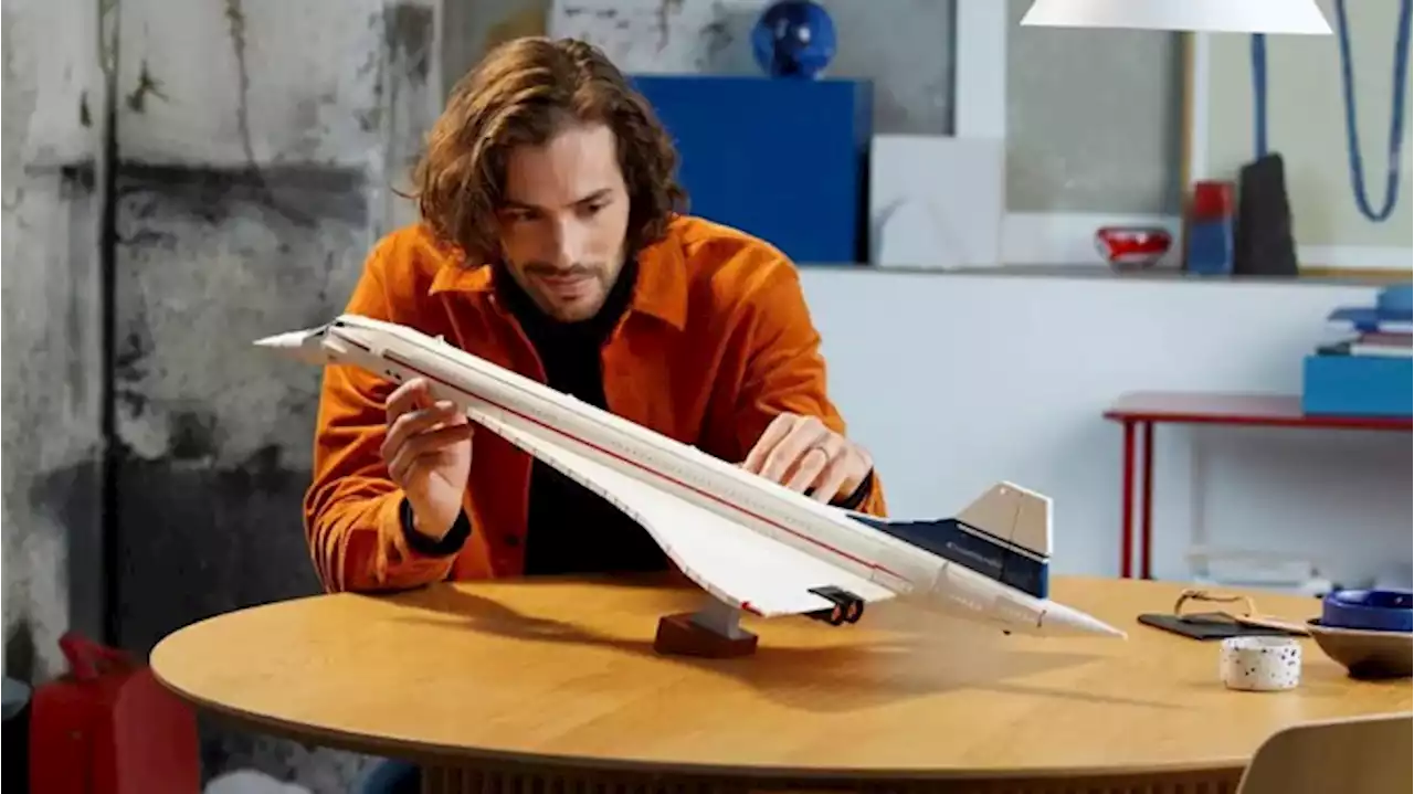 Lego’s New 2,000-Piece Concorde Supersonic Jet Set Comes With Retractable Landing Gear