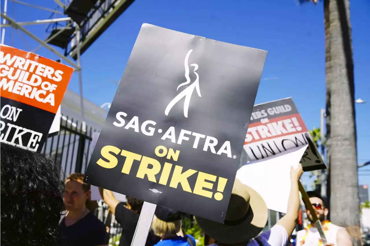 SAG-AFTRA Ceases Approval of Indie Projects Under WGA Contract