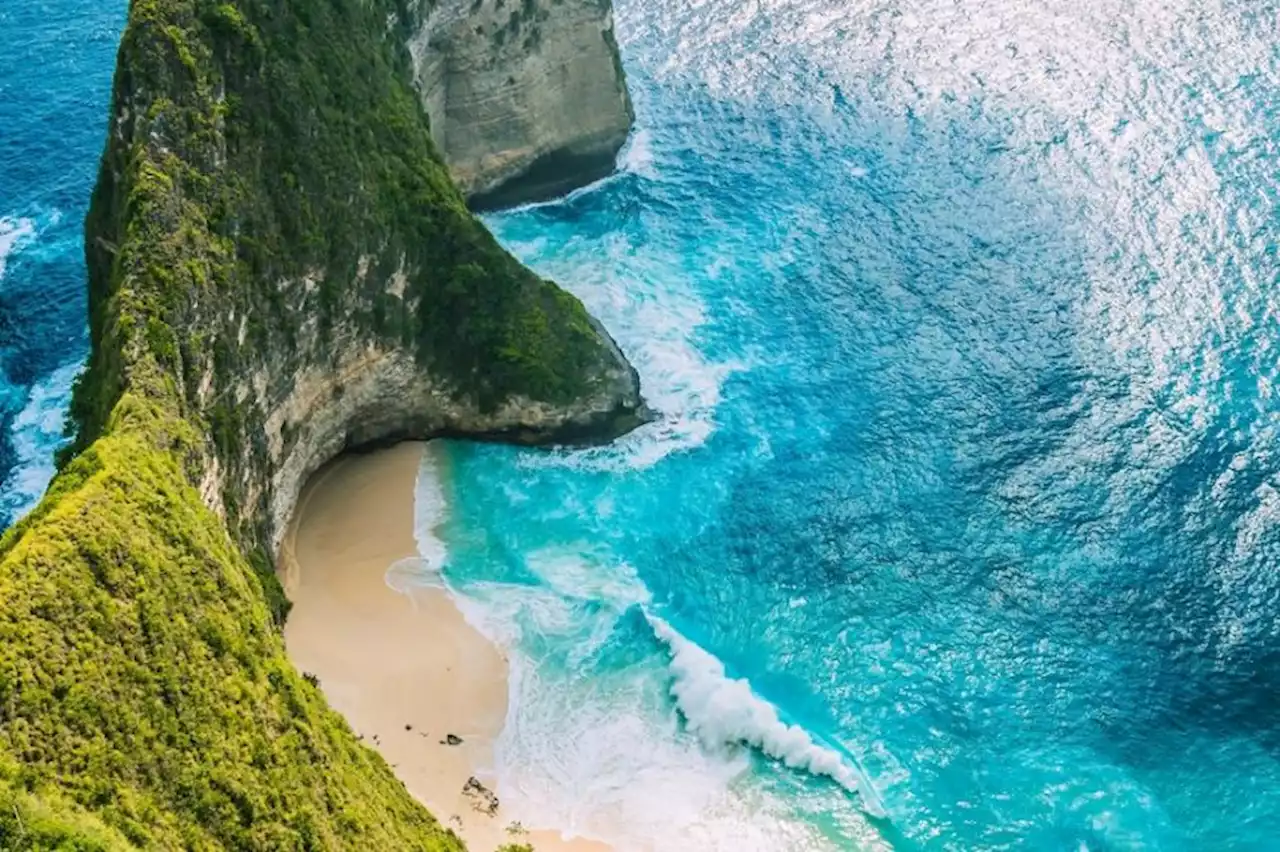 Heboh Turis Jijik Snorkeling, Kadispar Bali Klarifikasi Sampah di Perairan Nusa Penida Bali