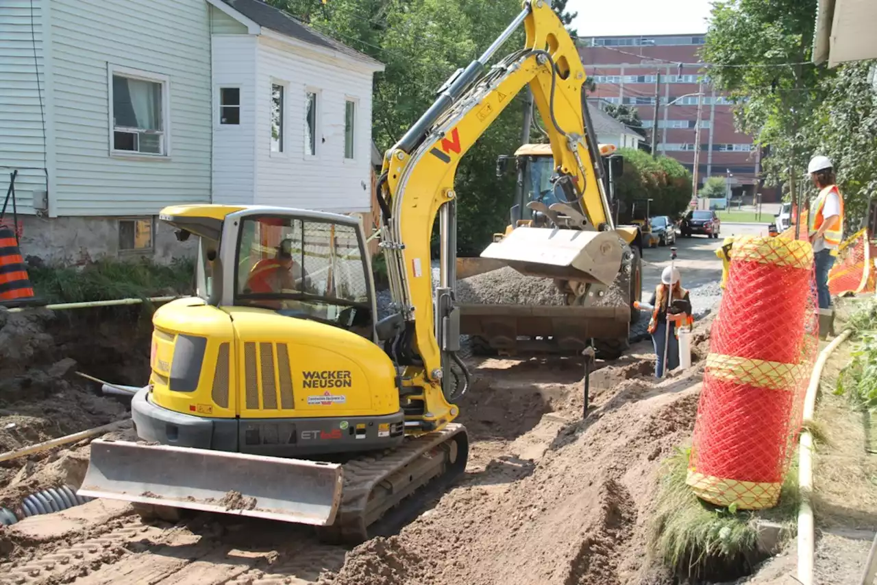 Motorists urged to drive safely near Biggings Avenue road work