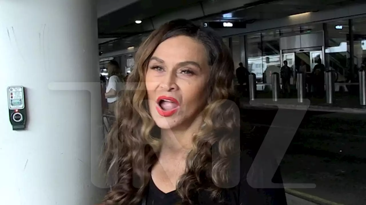 Tina Knowles Says Beyoncé Does Not Bring Personal Toilet Seat On Tour