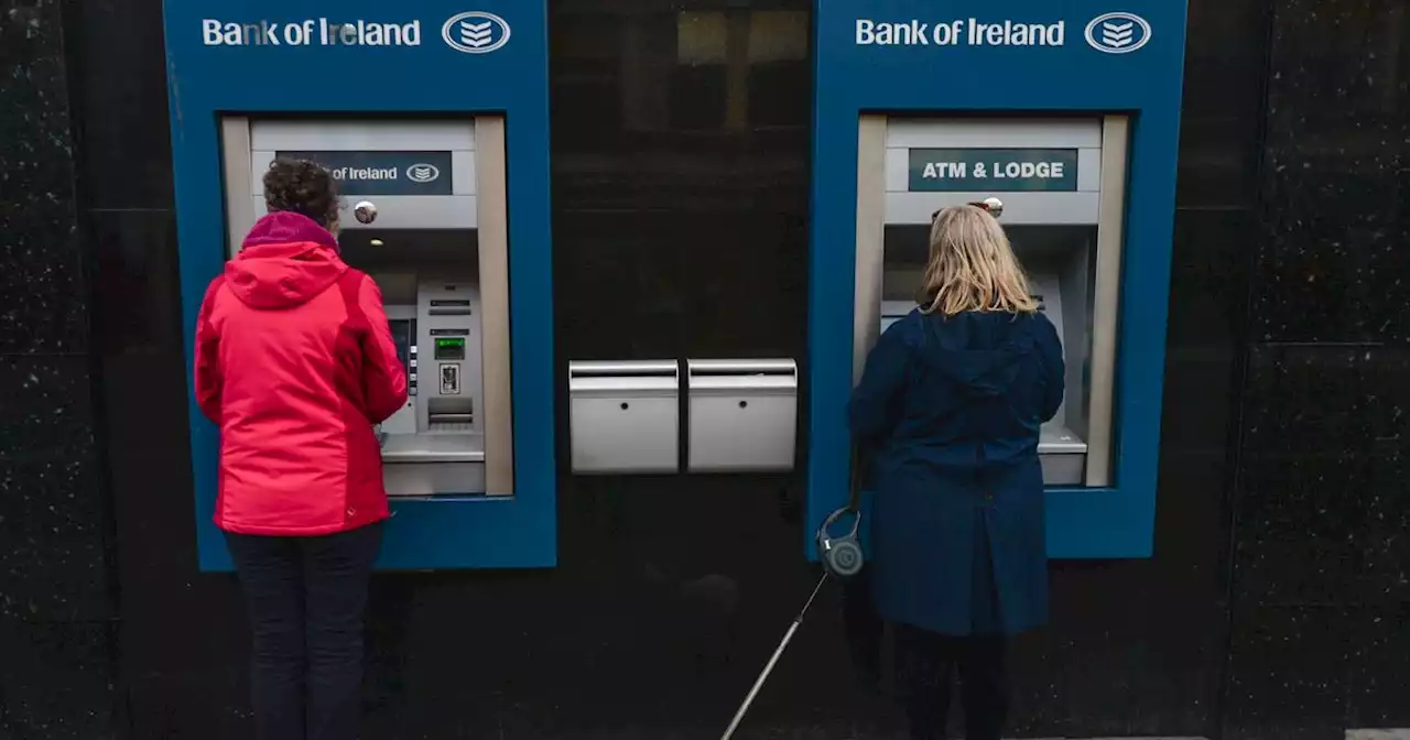 Bank of Ireland apologises after glitch saw customers queue at ATMs