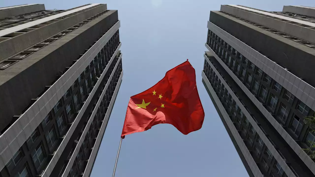 La Chine reconnaît une reprise économique 'tortueuse' mais dénonce des 'exagérations' occidentales