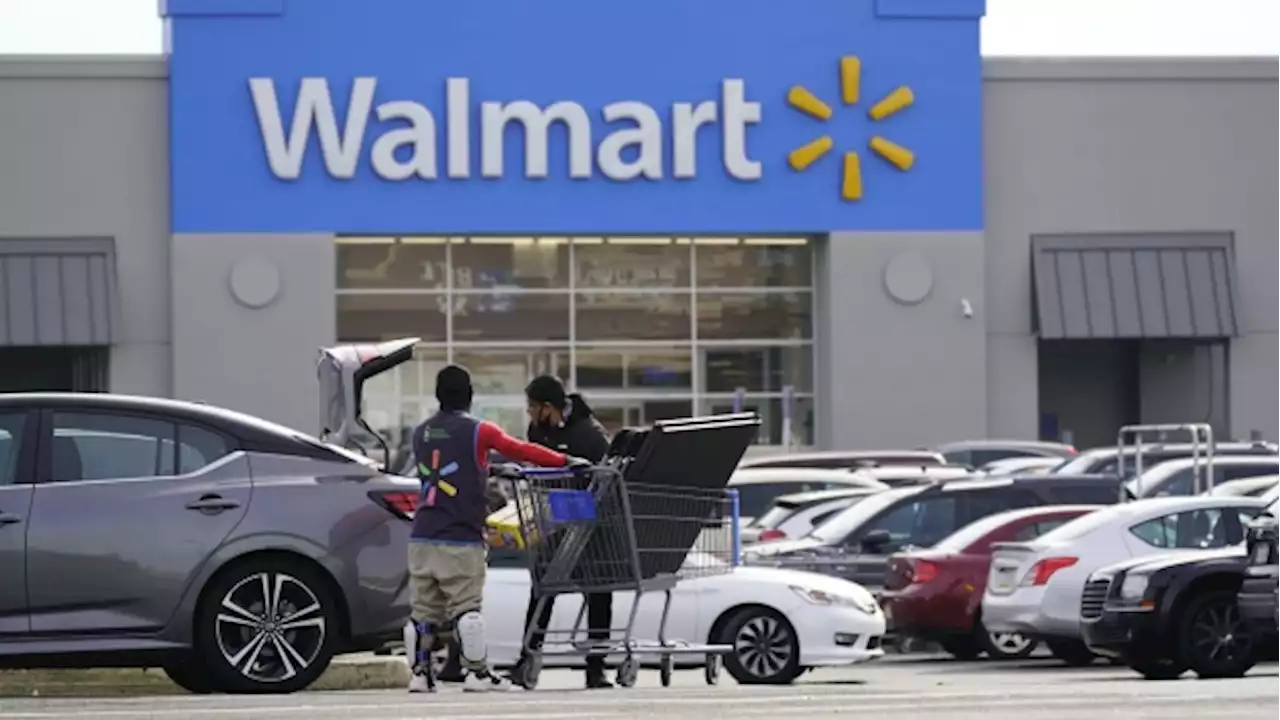 Walmart flashes a warning sign to the entire consumer economy: Andrea Felsted