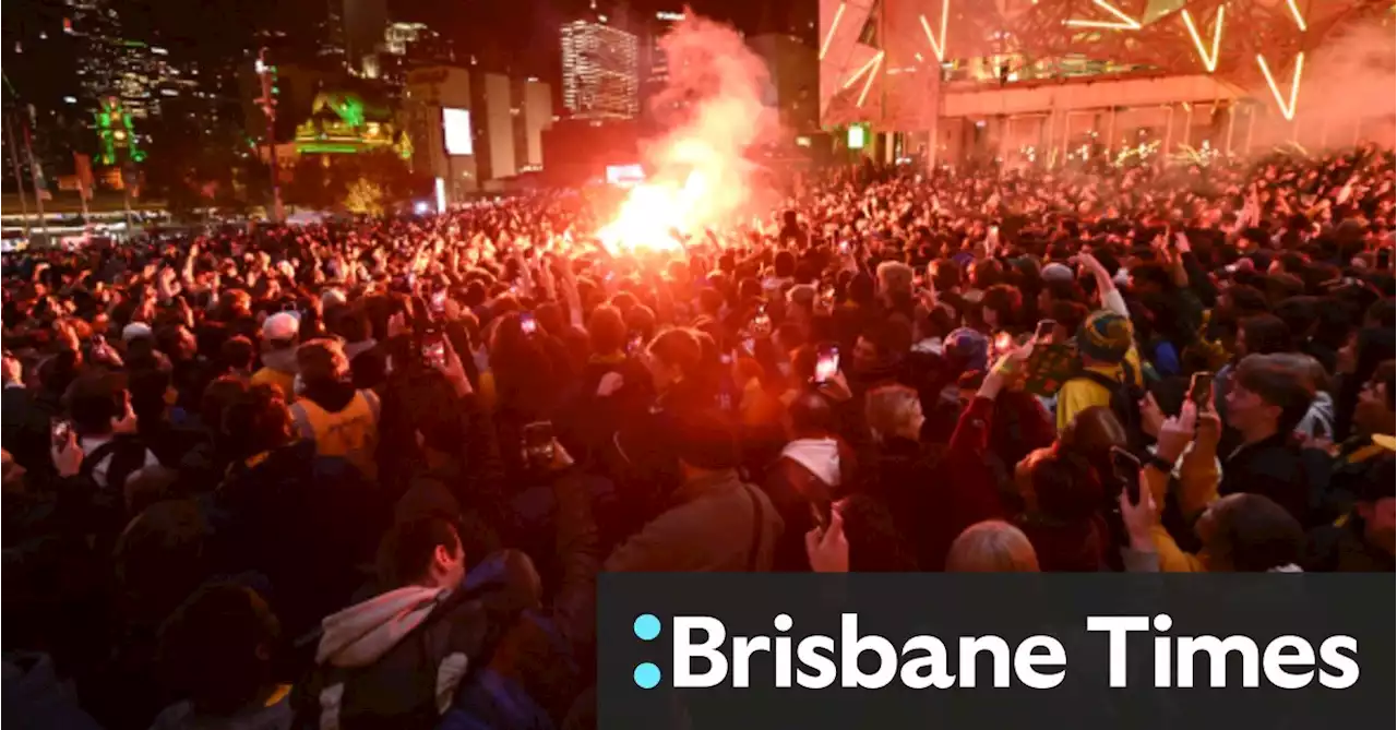 Crowds storm barricades as Fed Square reaches capacity for Matildas semi