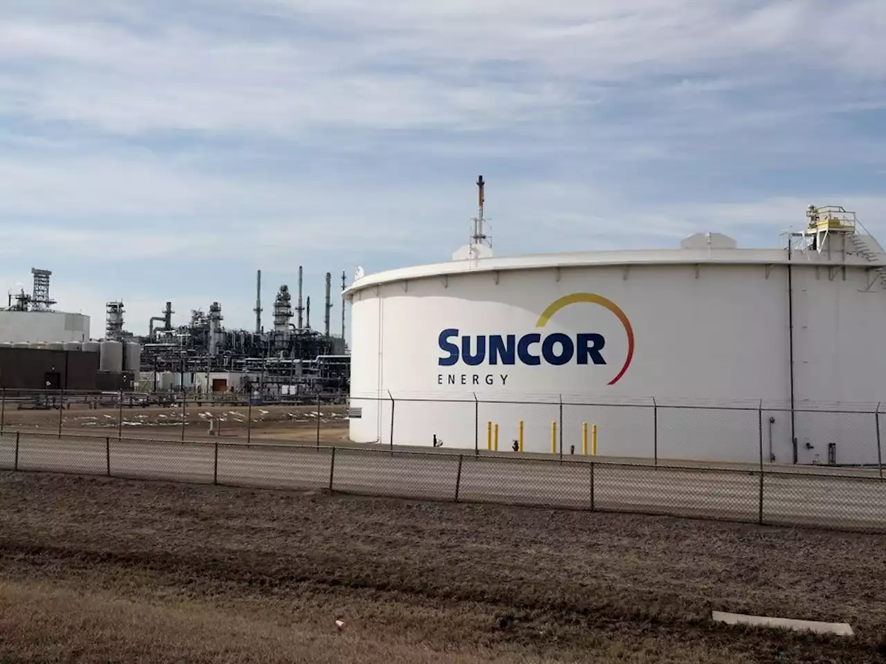 Suncor has been too focused on energy transition, must get back to fundamentals: CEO