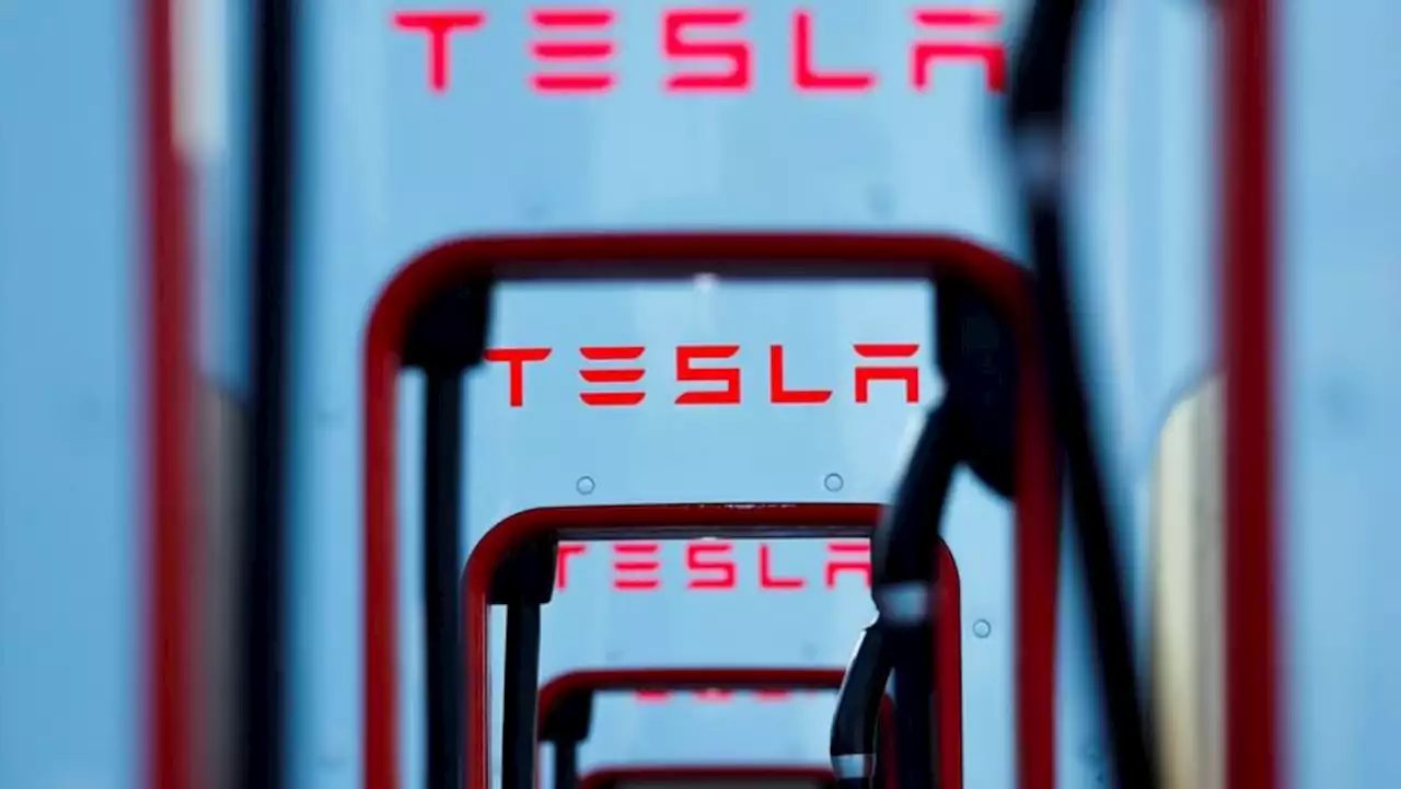 Texas approves plan to mandate Tesla tech for EV chargers despite opposition