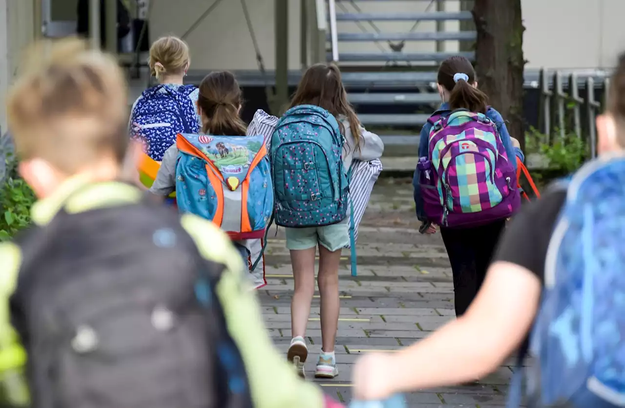 Rentrée scolaire 2023 : date officielle, calendrier des vacances... Tout ce qu'il faut savoir