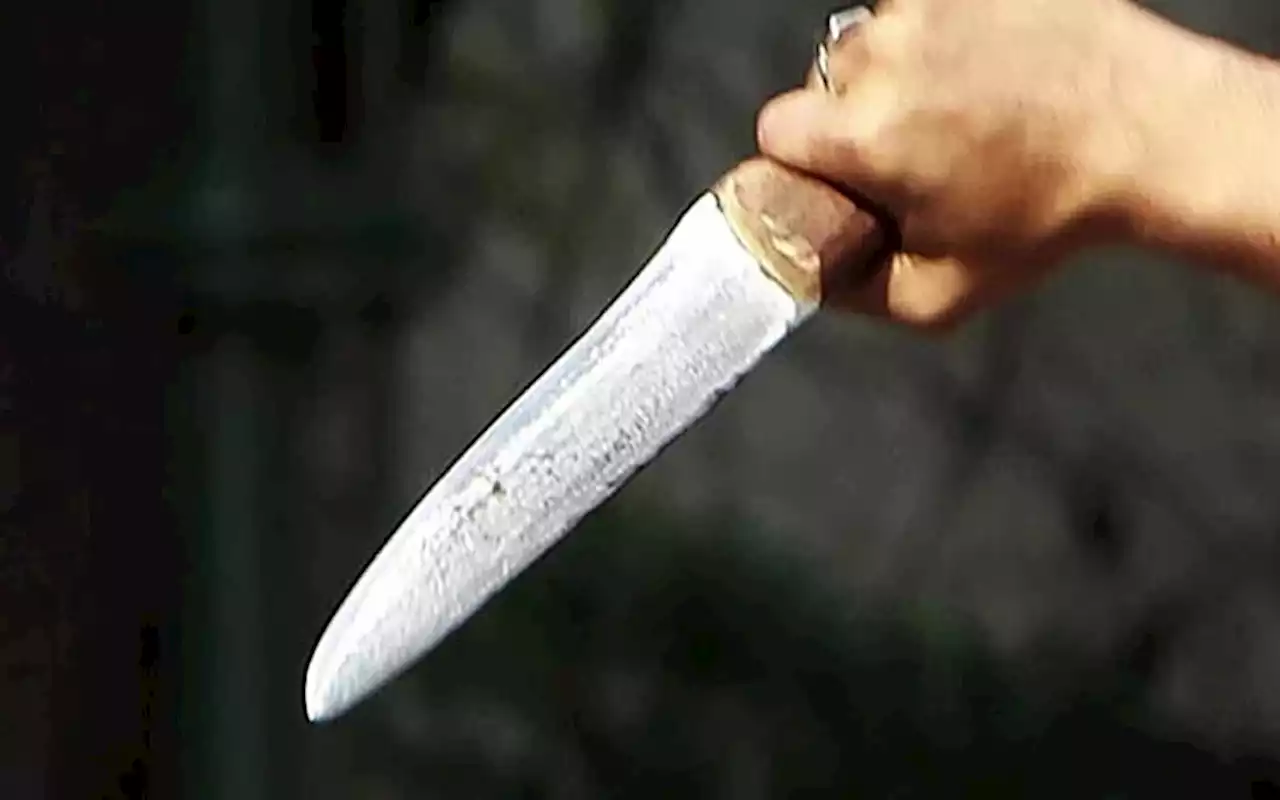 Man nabbed in Johor after allegedly stabbing girlfriend in Kuala Lumpur