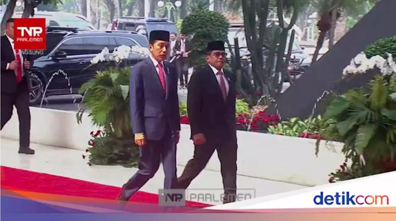 Jokowi Sebut 36 Negara 'Berdarah-darah' Gegara Utang Bengkak