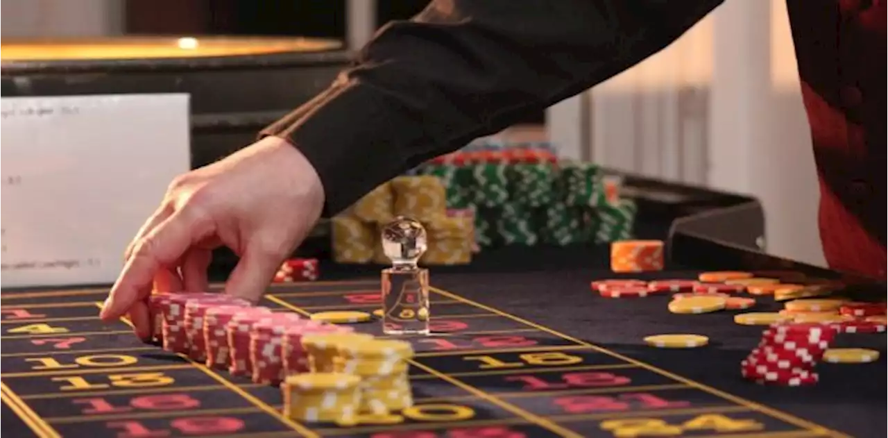 Four charged after investigation into dealer cheating at Pickering casino