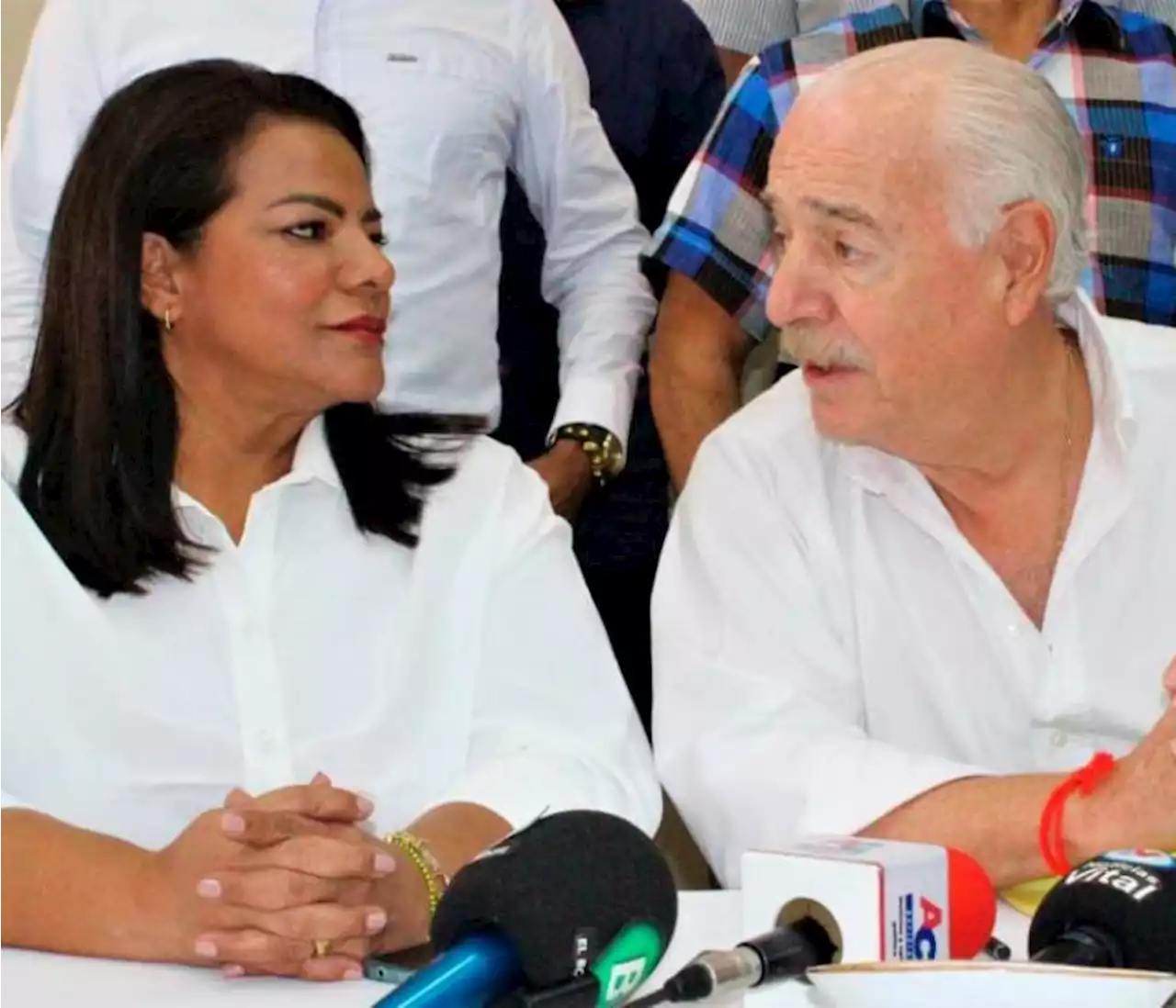 Expresidente de Colombia estuvo en Cartagena respaldando a Jacqueline Perea