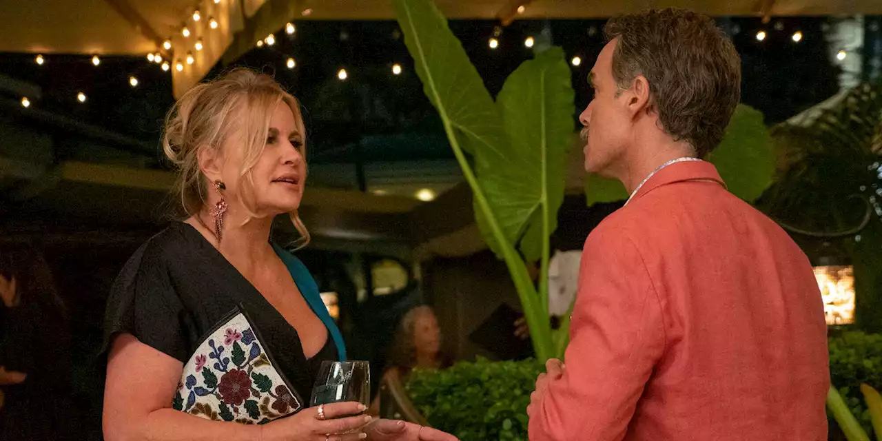 Jennifer Coolidge is officially returning for 'The White Lotus' season 2