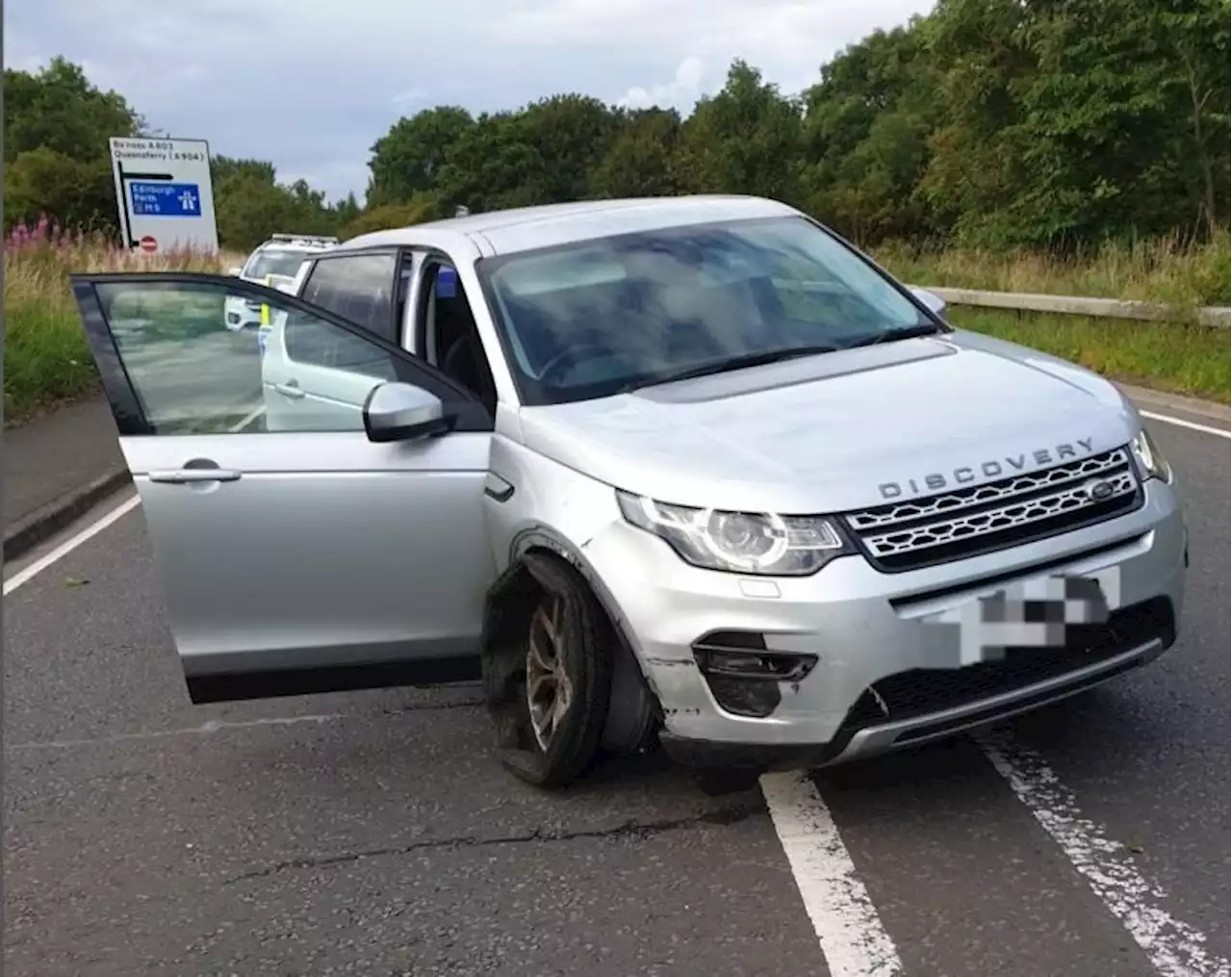 Four men aged between 15 and 20 arrested after car stolen from Glasgow