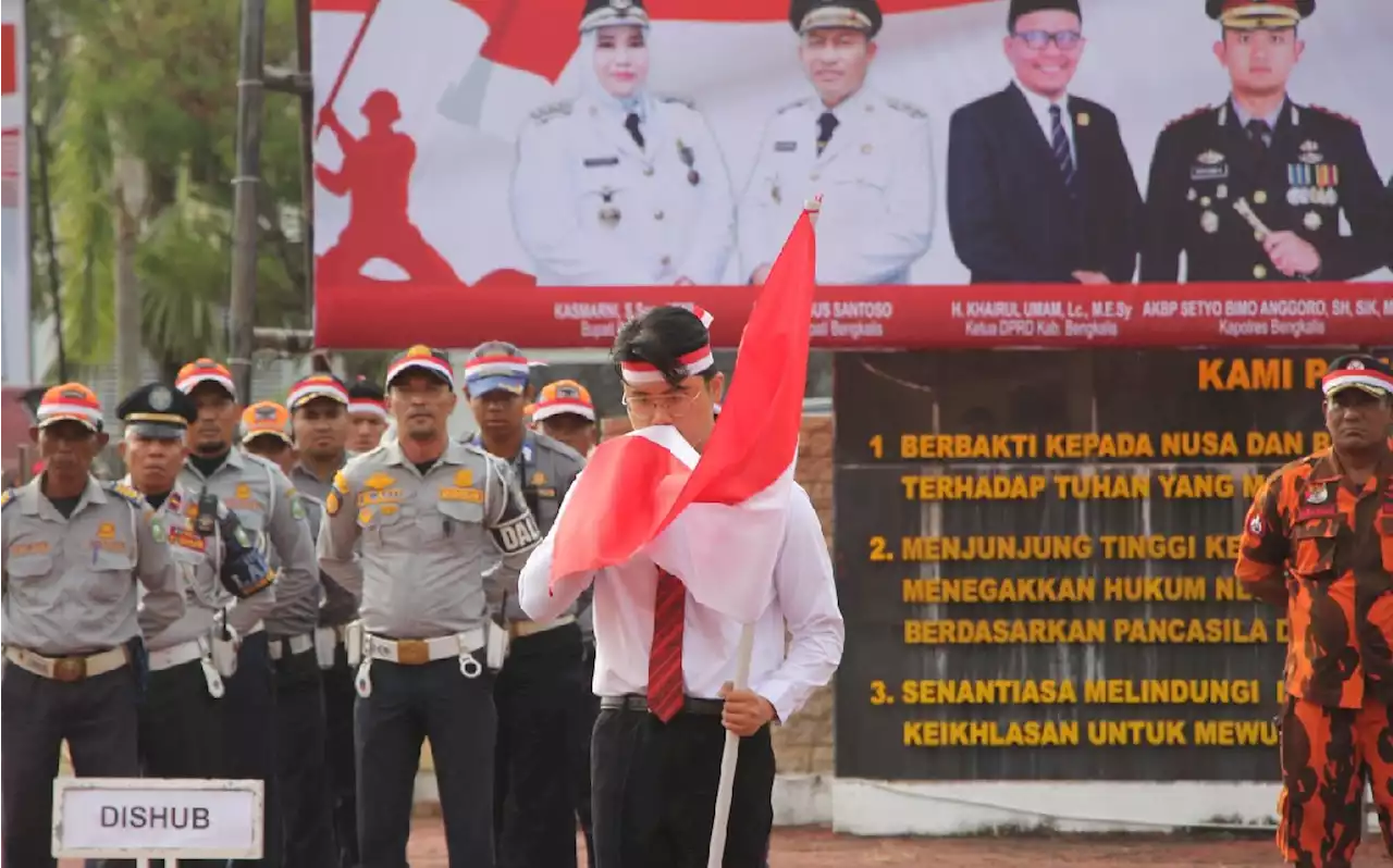 Polisi Bebaskan Pria yang Mengalungkan Bendera Merah Putih ke Leher Anjing