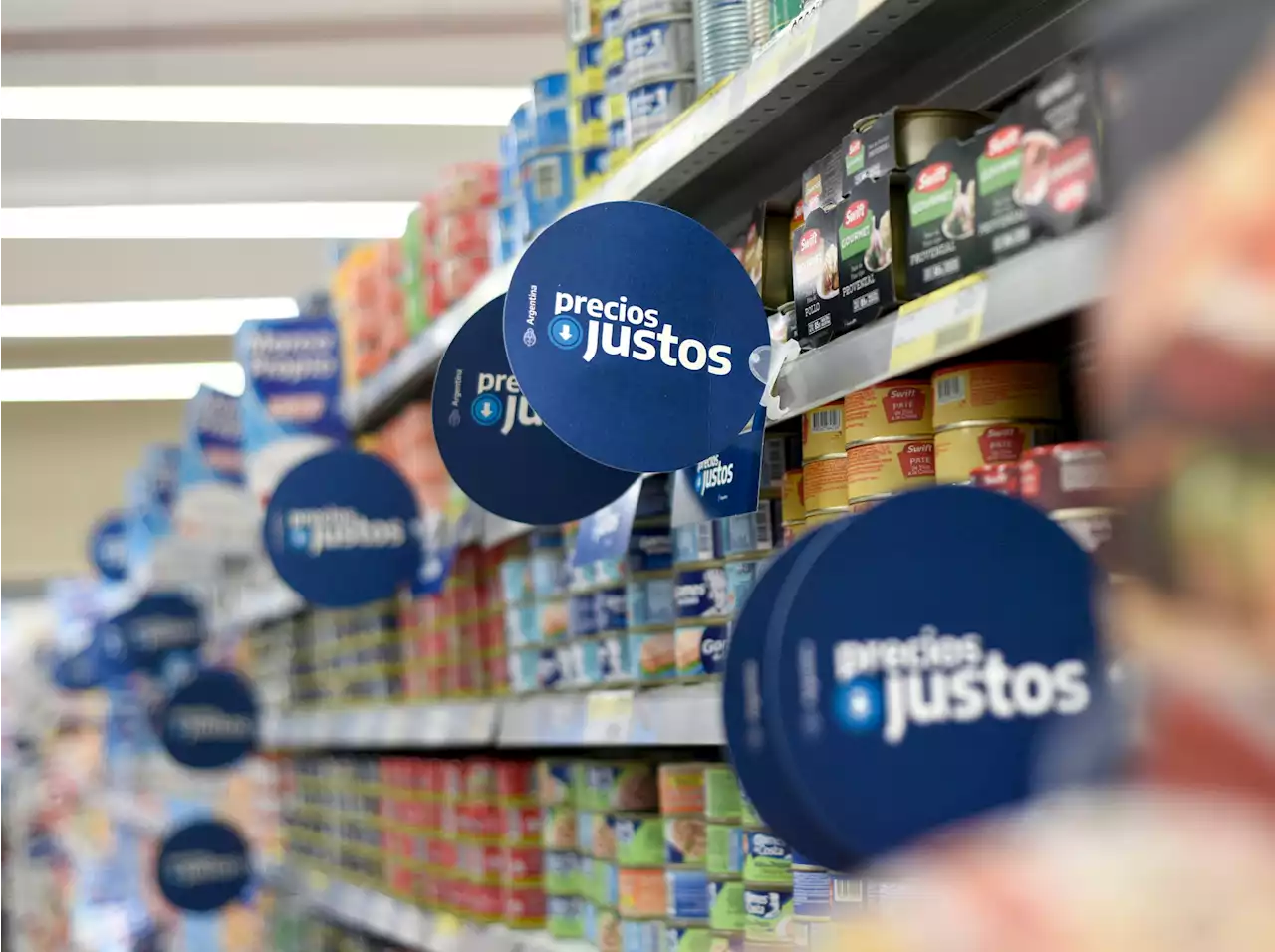 La inflación se aceleró en julio a 6,3% y pronostican que acumularía hasta un 25% en los próximos dos meses