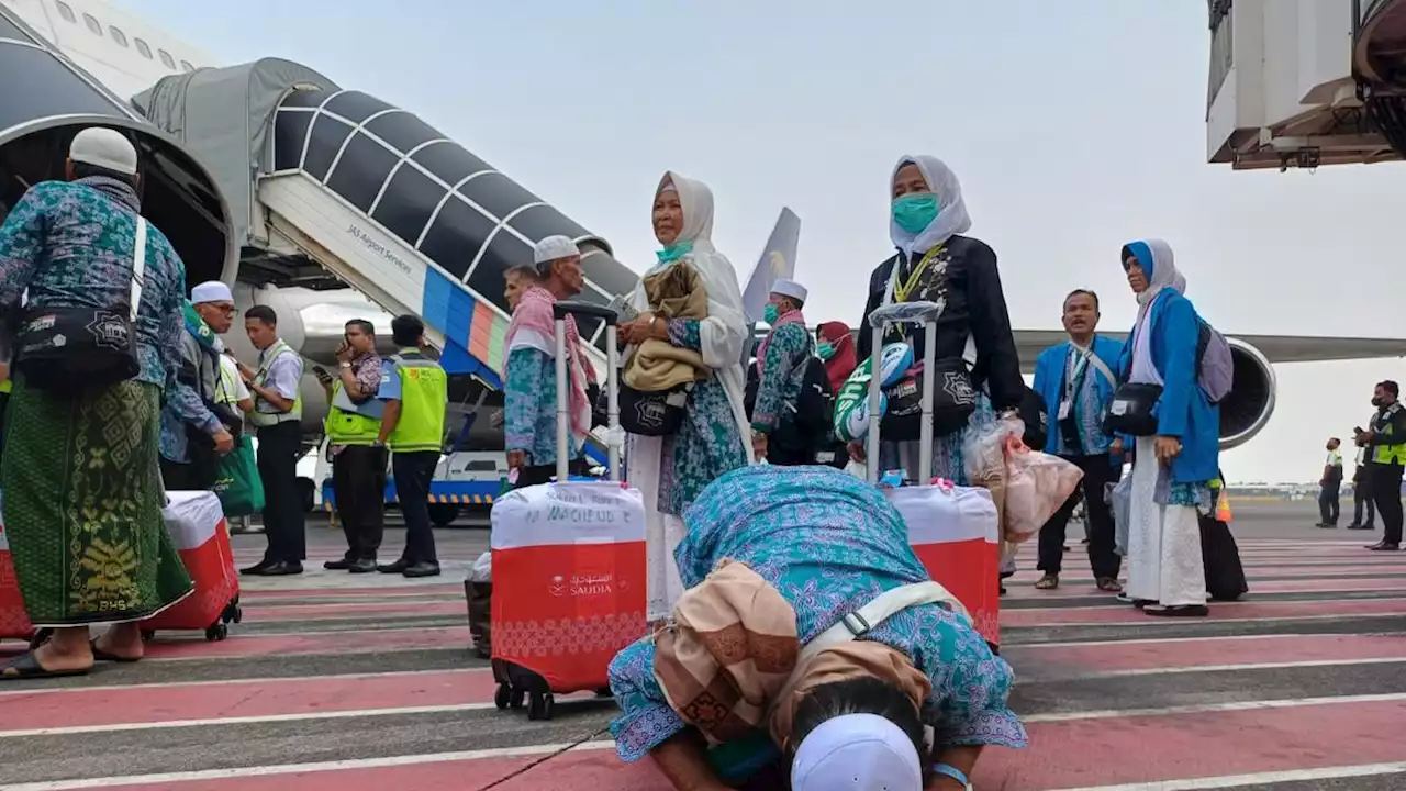 Alhamdulillah, Kloter Terakhir Jemaah Haji Debarkasi Surabaya Mendarat Selamat di Bandara Juanda