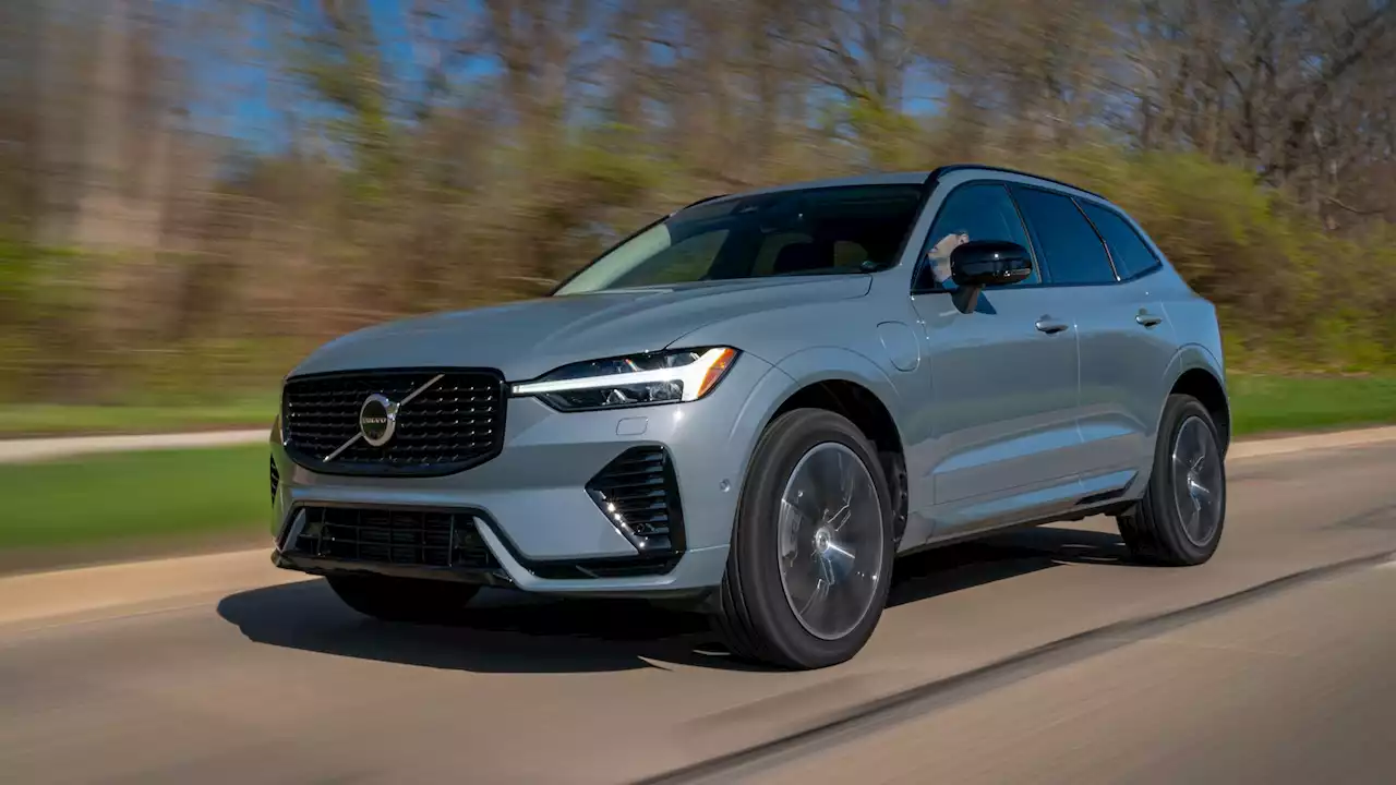 2023 Volvo XC60 Recharge First Test: A Cushy, Secret Hot Rod