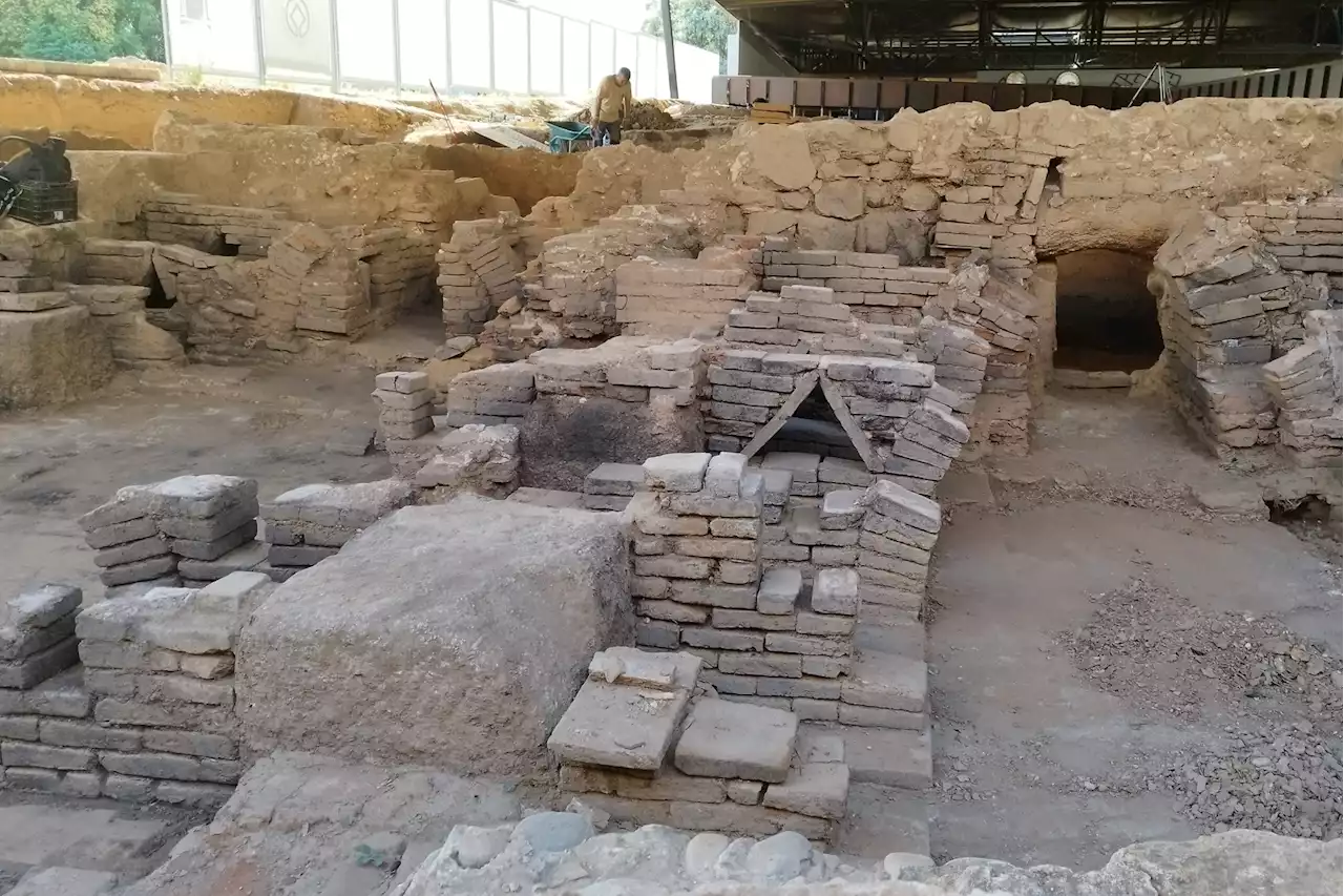 Archaeologists make 'exceptional' discovery at ancient Roman changing rooms