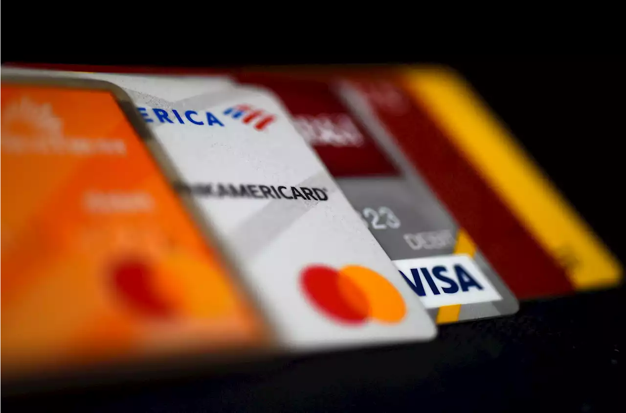 How Americans racked up $1 trillion of credit card debt