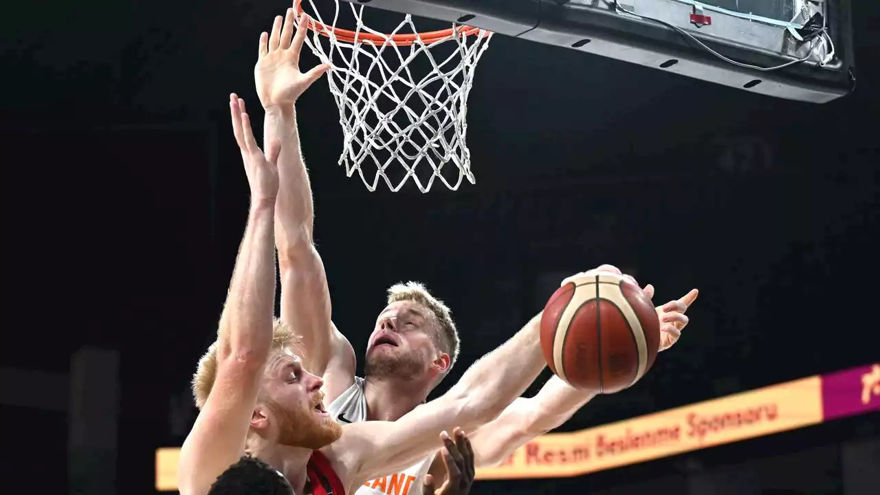 Basketballers niet naar Olympische Spelen na nederlaag tegen Kroatië