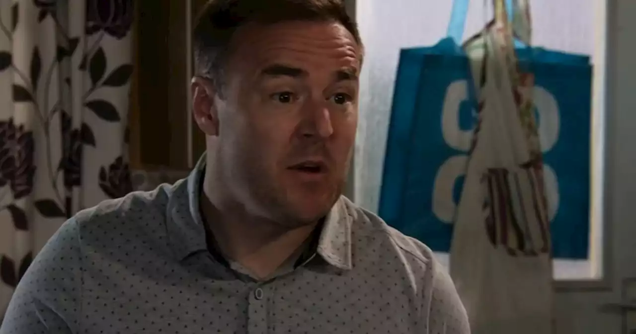 Coronation Street fans heartbroken for Tyrone after 'dead mum' bombshell